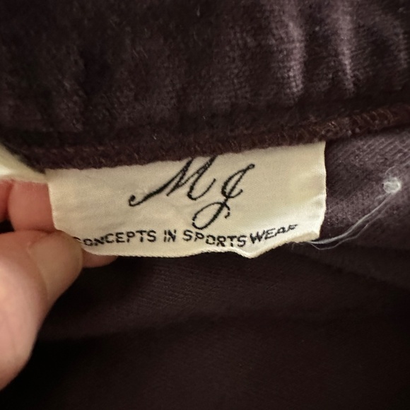 VINTAGE MJ Concepts Purple Velvet Skirt (please see listing for measurements) - Picture 4 of 4